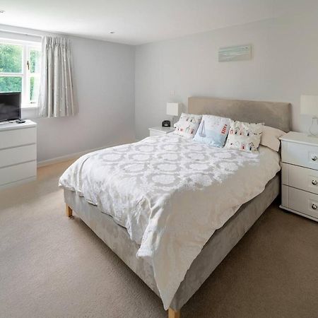 Osbornes Holiday House Near Exeter With Swimming Pool エクステリア 写真