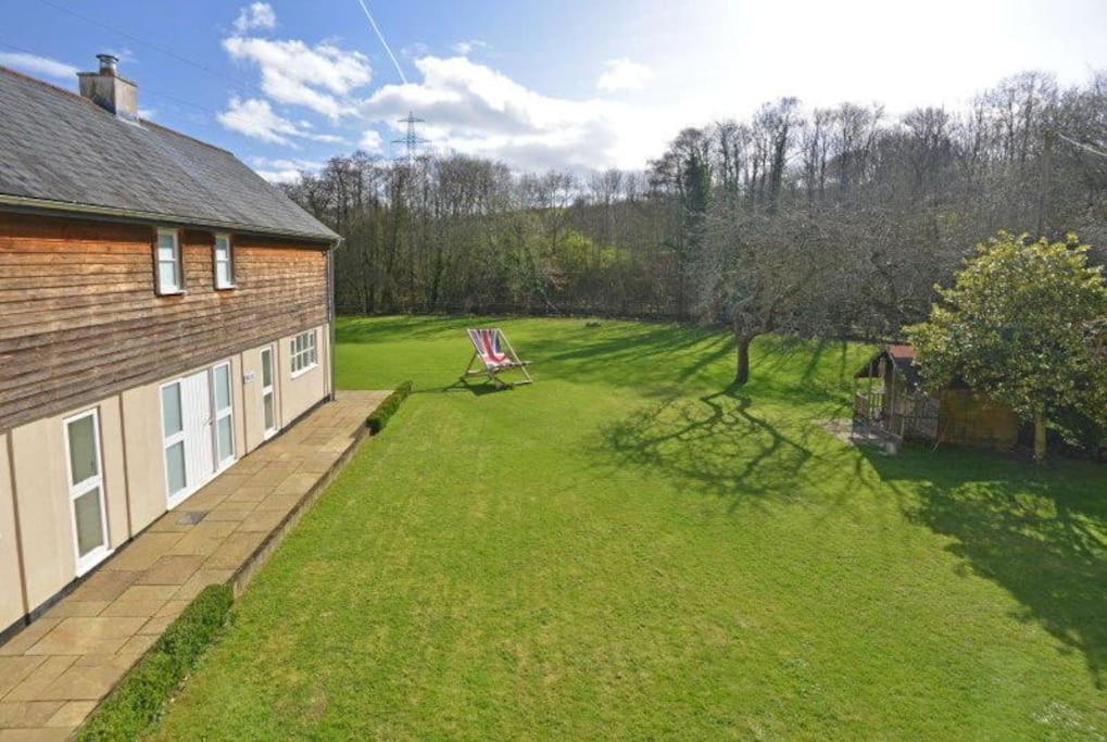 Osbornes Holiday House Near Exeter With Swimming Pool エクステリア 写真